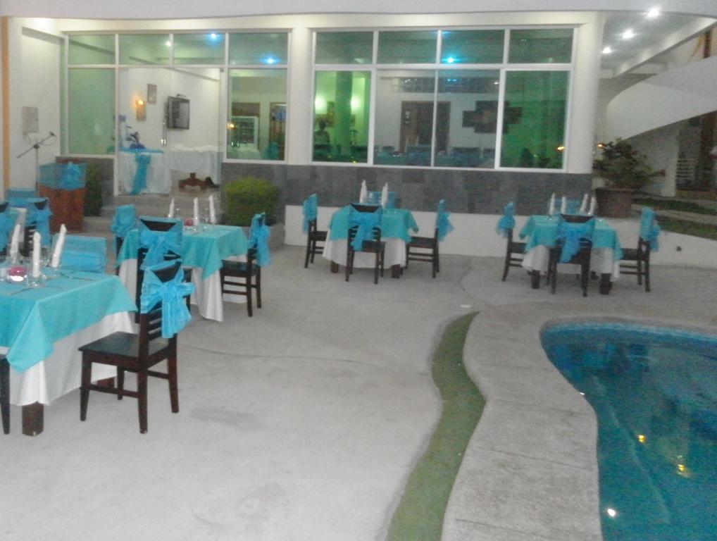 Hotel Pelican Bay بويرتو أيورا المظهر الخارجي الصورة